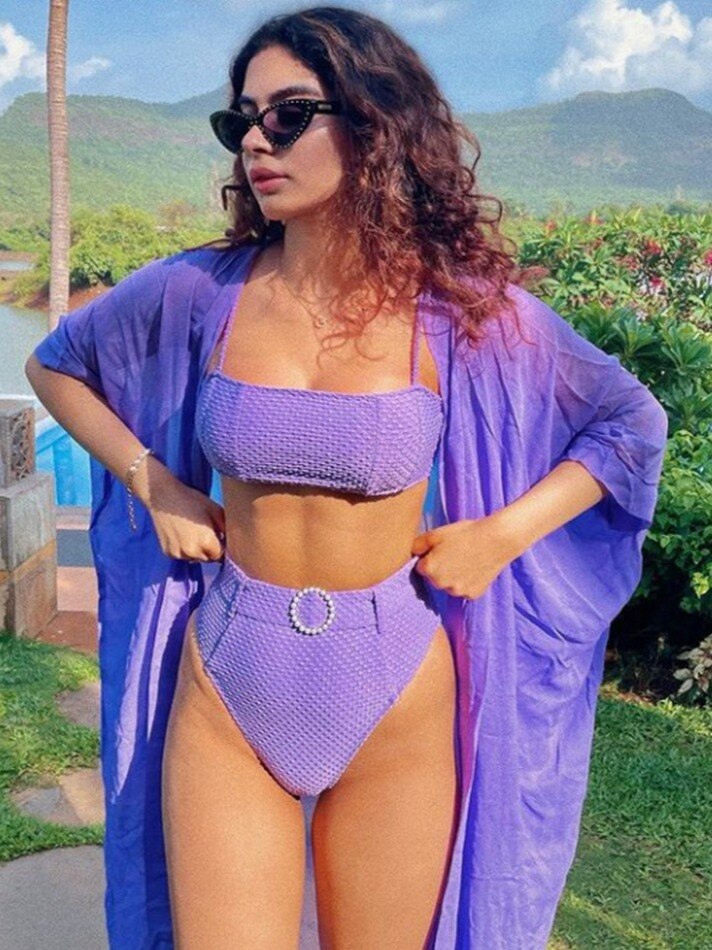 खुशी कपूर का ग्लैमरस अंदाज