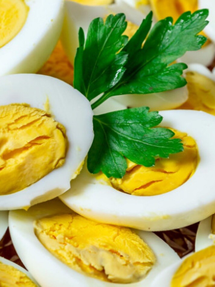 उबला अंडा खाना भी नुकसानदेह! Side effects of eating boiled eggs