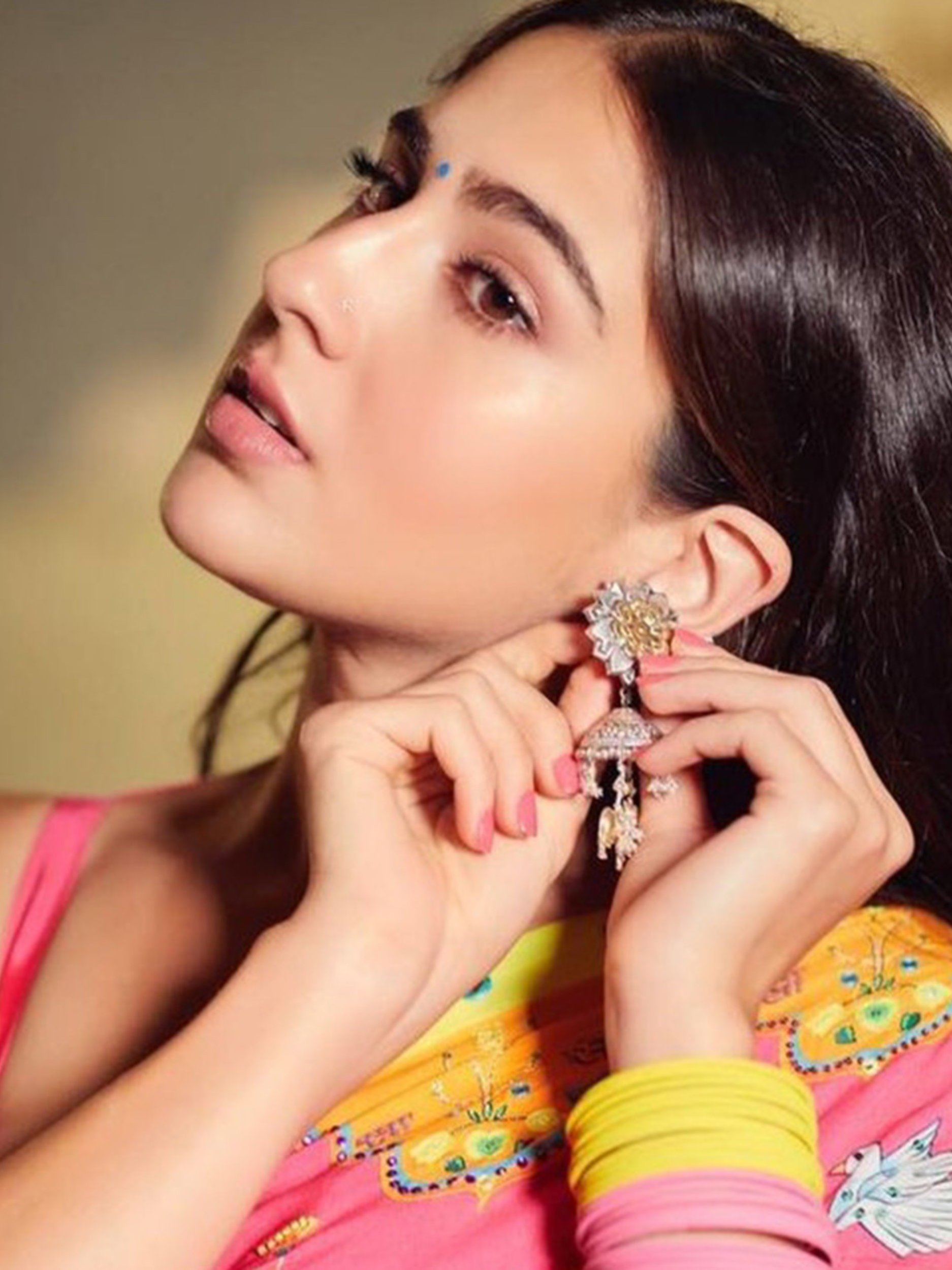 साड़ी में सारा अली खान का क्यूट-ब्यूटीफुल लुक