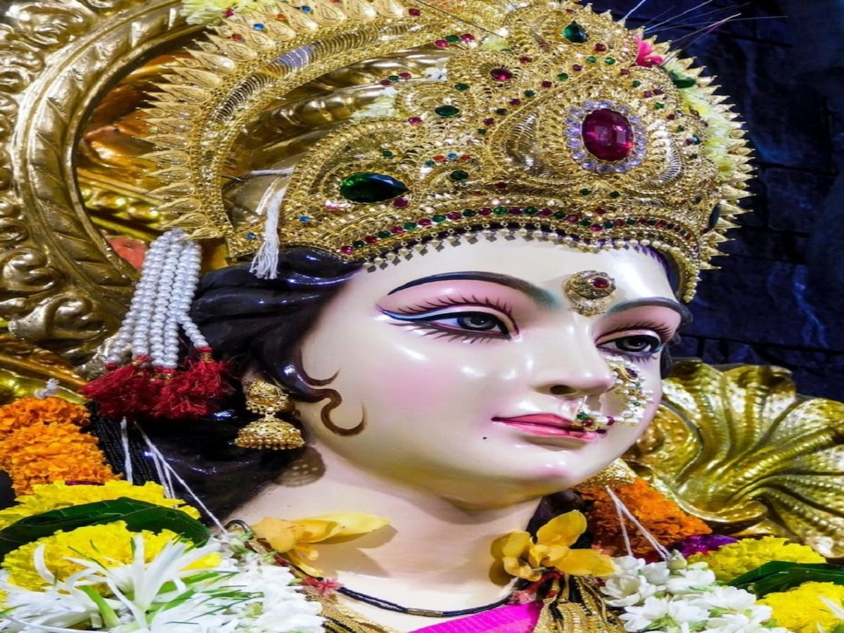नवरात्रि के व्रत में कभी ना करें ये 10 ...