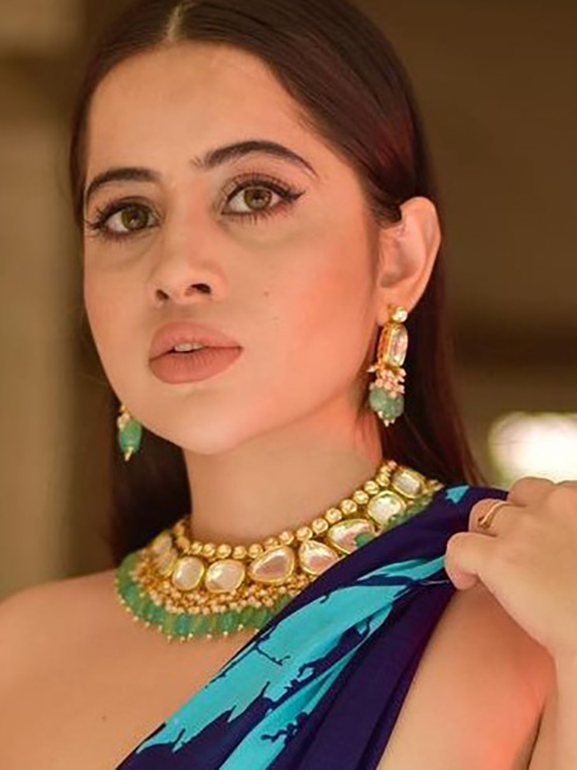 उर्फी जावेद ने साड़ी में किया डांस, वीडियो वायरल 