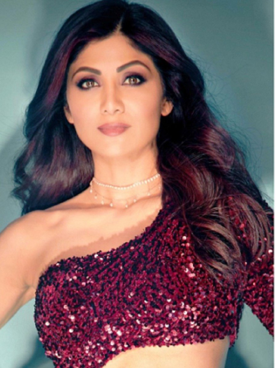 शिल्पा शेट्टी का न्यू हेयरकट वायरल, देखें वीडियो 