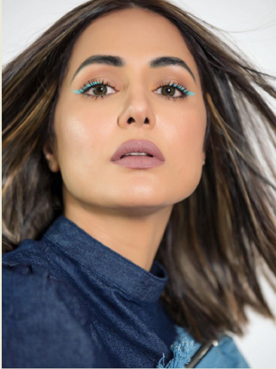 हिना खान ने 'मधुबन' सॉन्ग पर किया जोरदार डांस