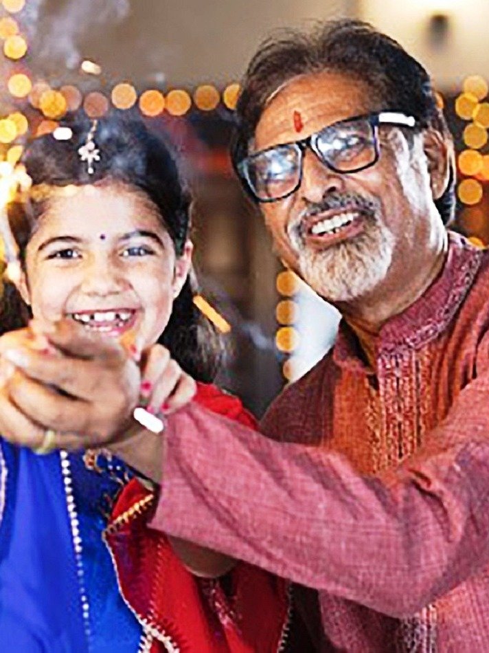 पटाखे जलाते समय जरूर बरतें ये सावधानी