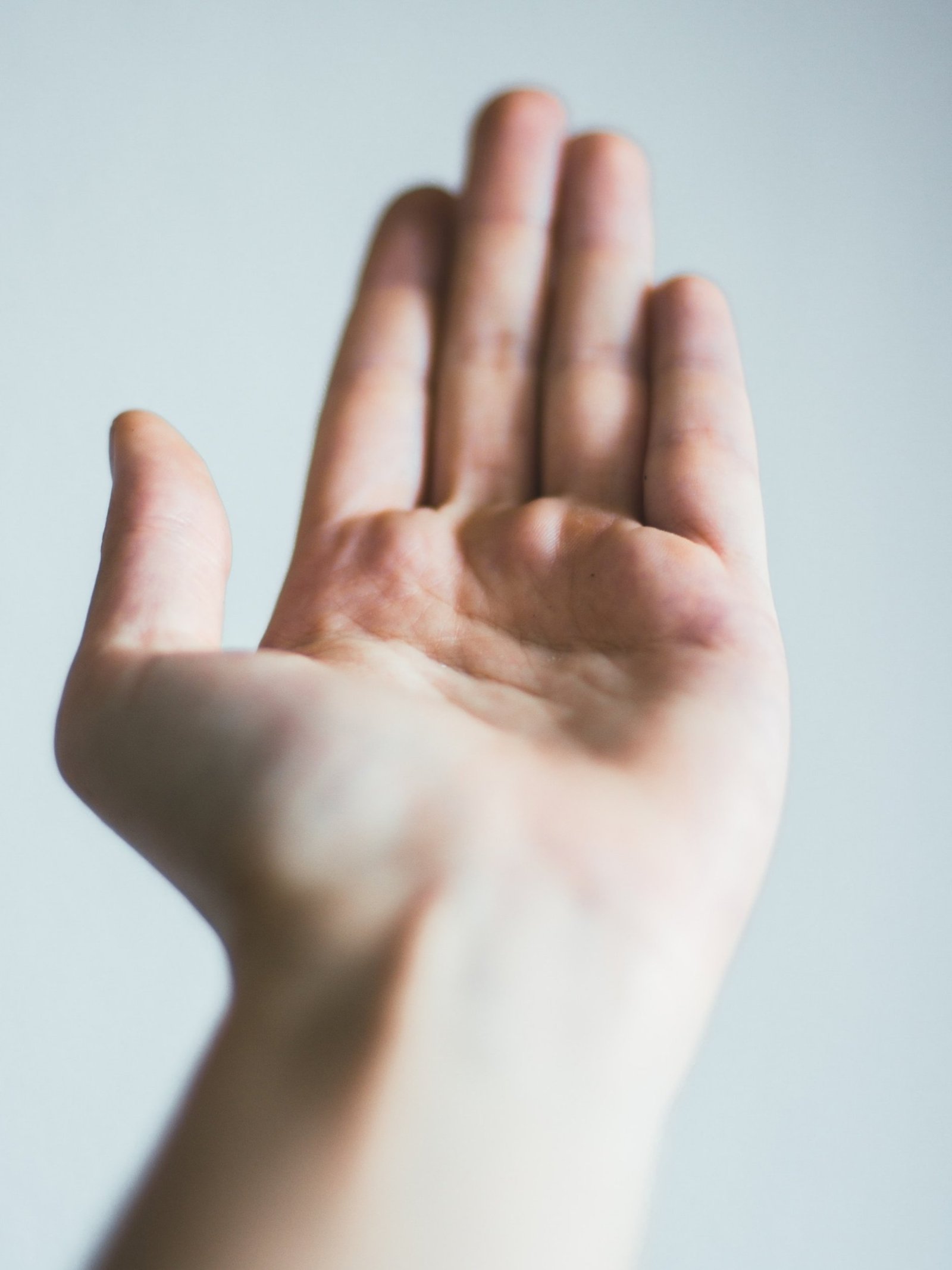 হাতে তিল থাকা খারাপ না ভালো? জানুন