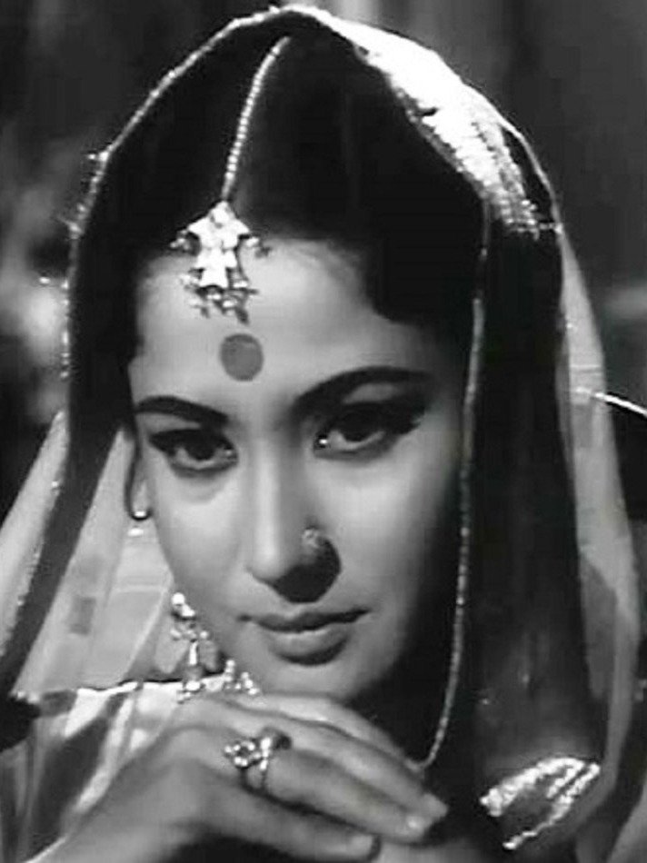 जब अमीर से गरीब हुए ये फेमस बॉलीवुड स्टार्स