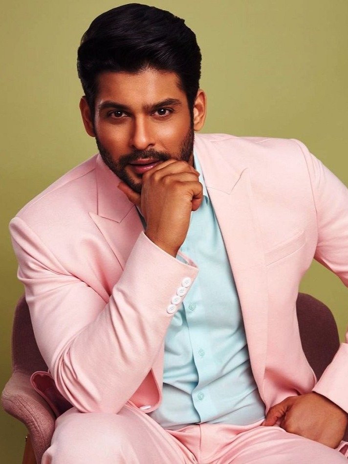 साल 2021: ये सितारे दुनिया को कह गए अलविदा