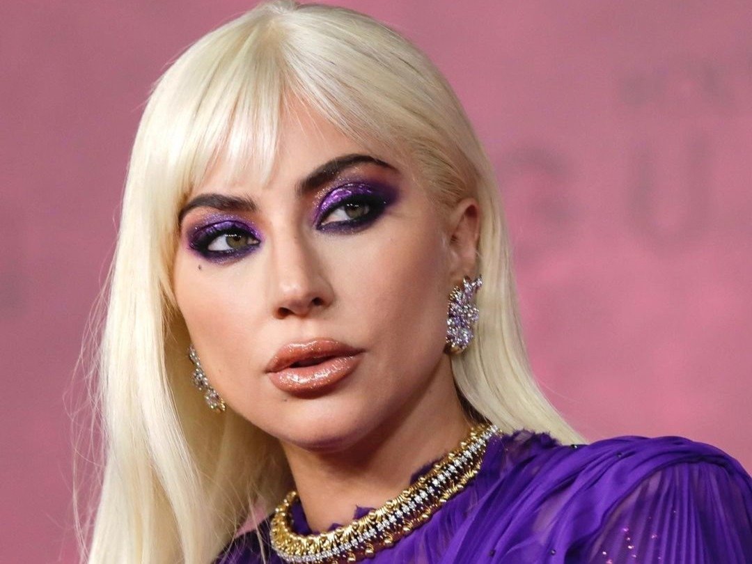 Best Ways To Wear The Pantone Colour Of The Year 2022 Very Peri