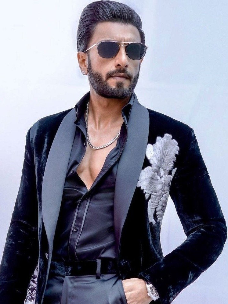 फिल्मों से पहले ये काम किया करते थे आपके चहेते स्टार्स 