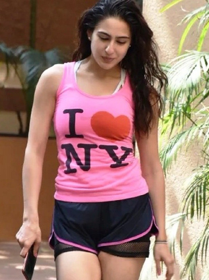 मलाइका से सारा तक, देखें एक्ट्रेसेस के वर्कआउट