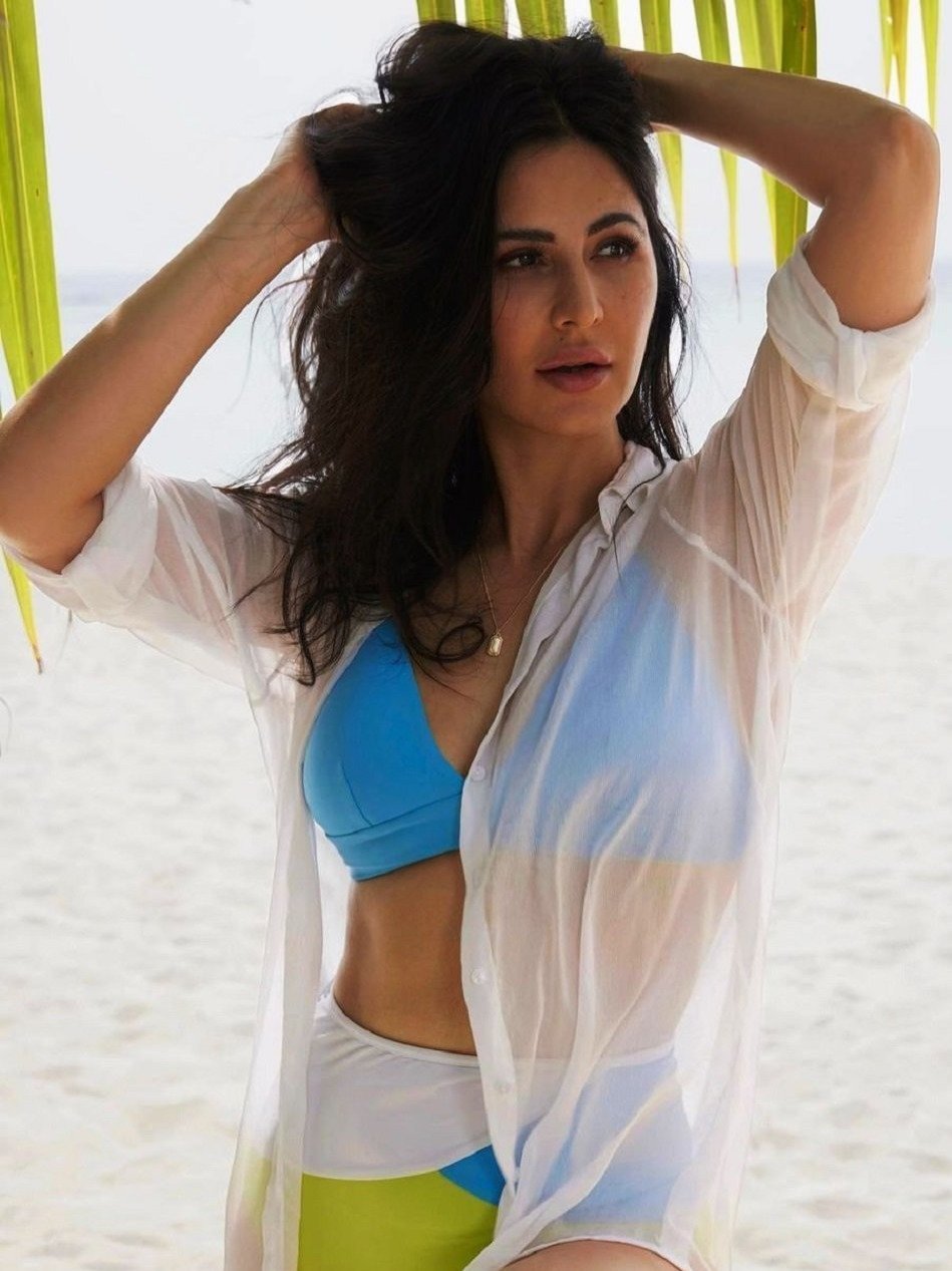 ब्रेस्ट से लेकर होठों तक की सर्जरी करा चुकीं ये एक्ट्रेसेज 