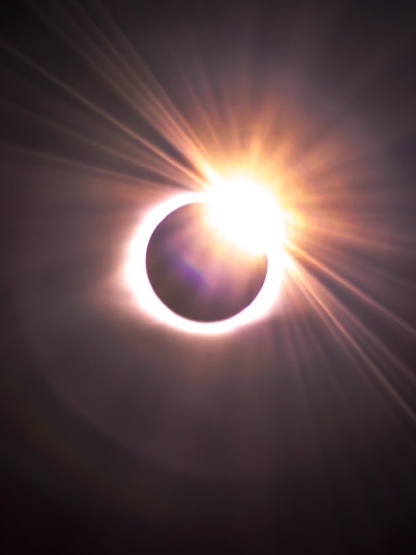 ৪ রাশির ওপর প্রভাব ফেলবে বছরের প্রথম সূর্যগ্রহণ