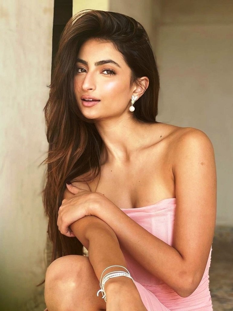 पलक तिवारी के किलर स्टाइलिश लुक्स