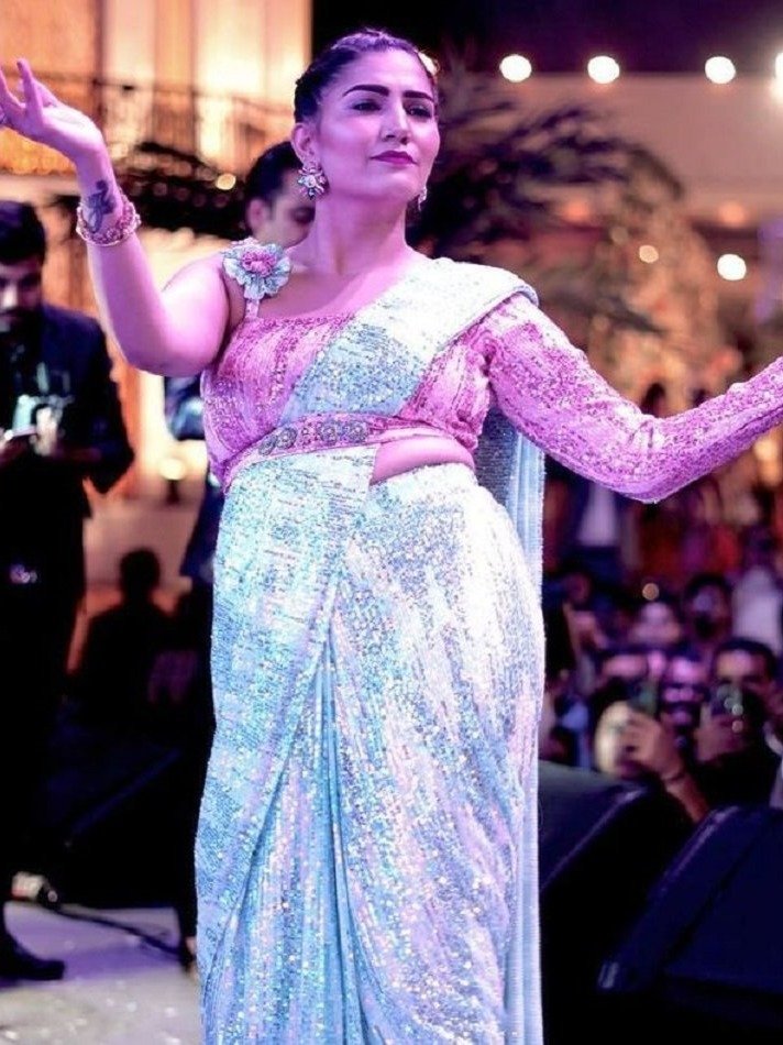 सपना की स्टेज पर धमाकेदार वापसी, देखें वीडियो