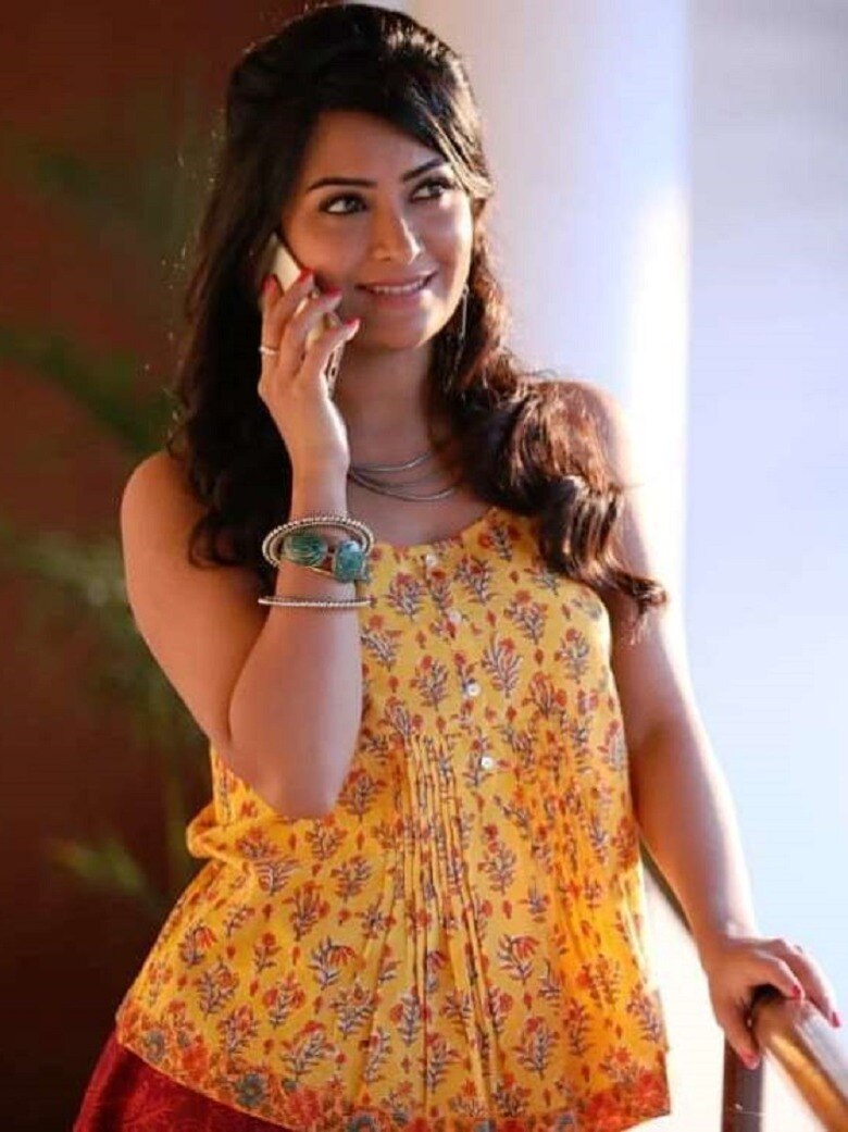 फेमस एक्ट्रेस हैं KGF के 'रॉकी भाई' की वाइफ