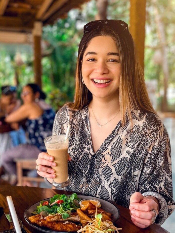 বলিউডেই আসতে চলেছেন সচিন-কন্যা SARA!