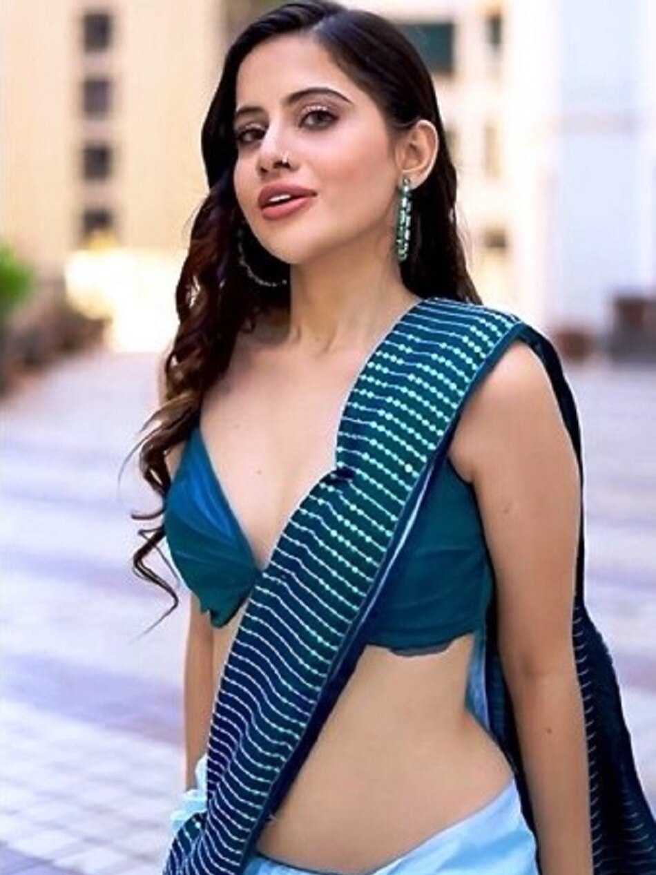 ईद पर साड़ी पहन उर्फी ने दिखाईं कातिलाना अदाएं