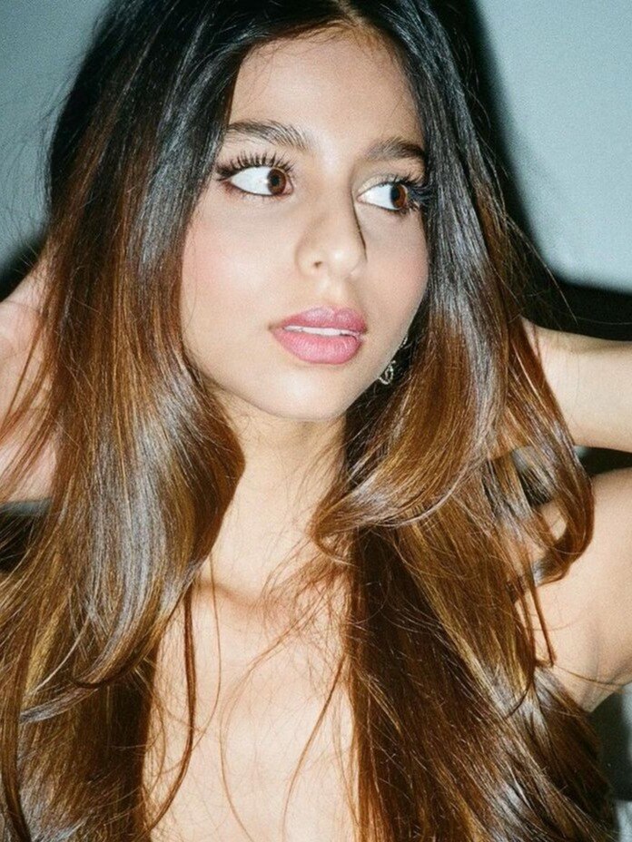 शाहरुख खान की बेटी सुहाना के 10 ग्लैमरस लुक्स