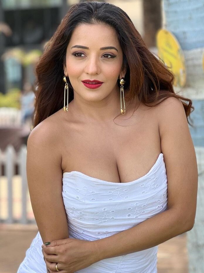 मोनालिसा ने अपने हीरो के साथ शेयर की मजेदार रील