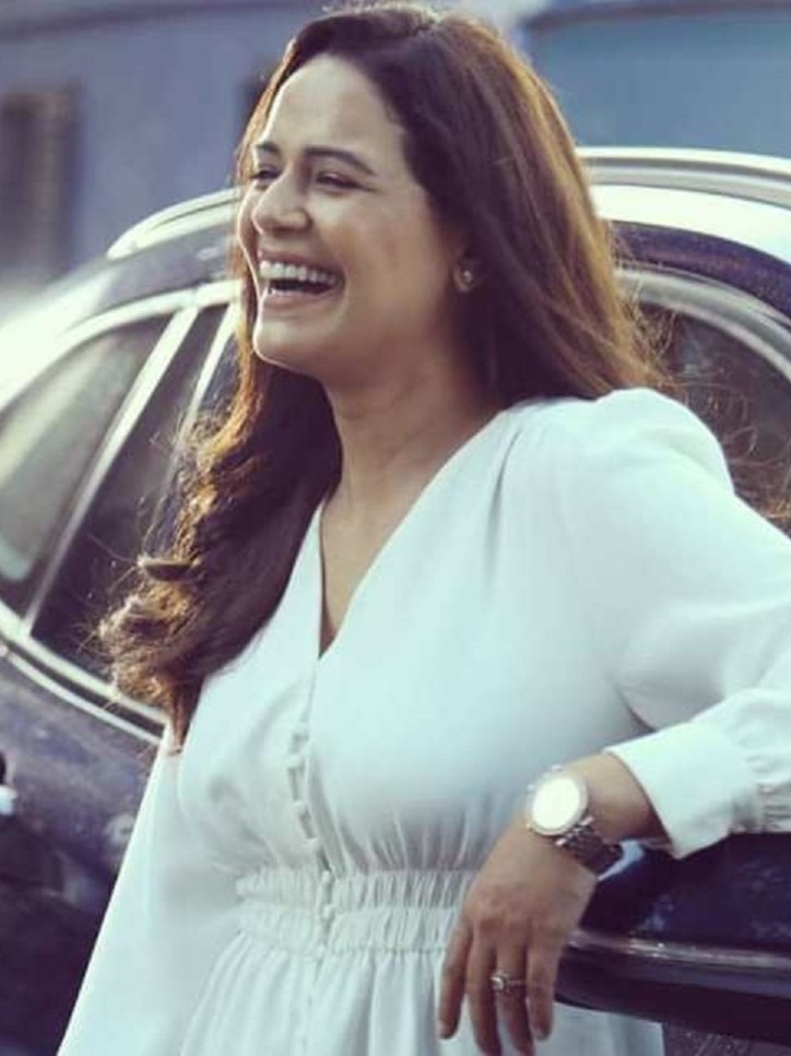 17 साल बड़े आमिर की मां का रोल कर रही है ये एक्ट्रेस