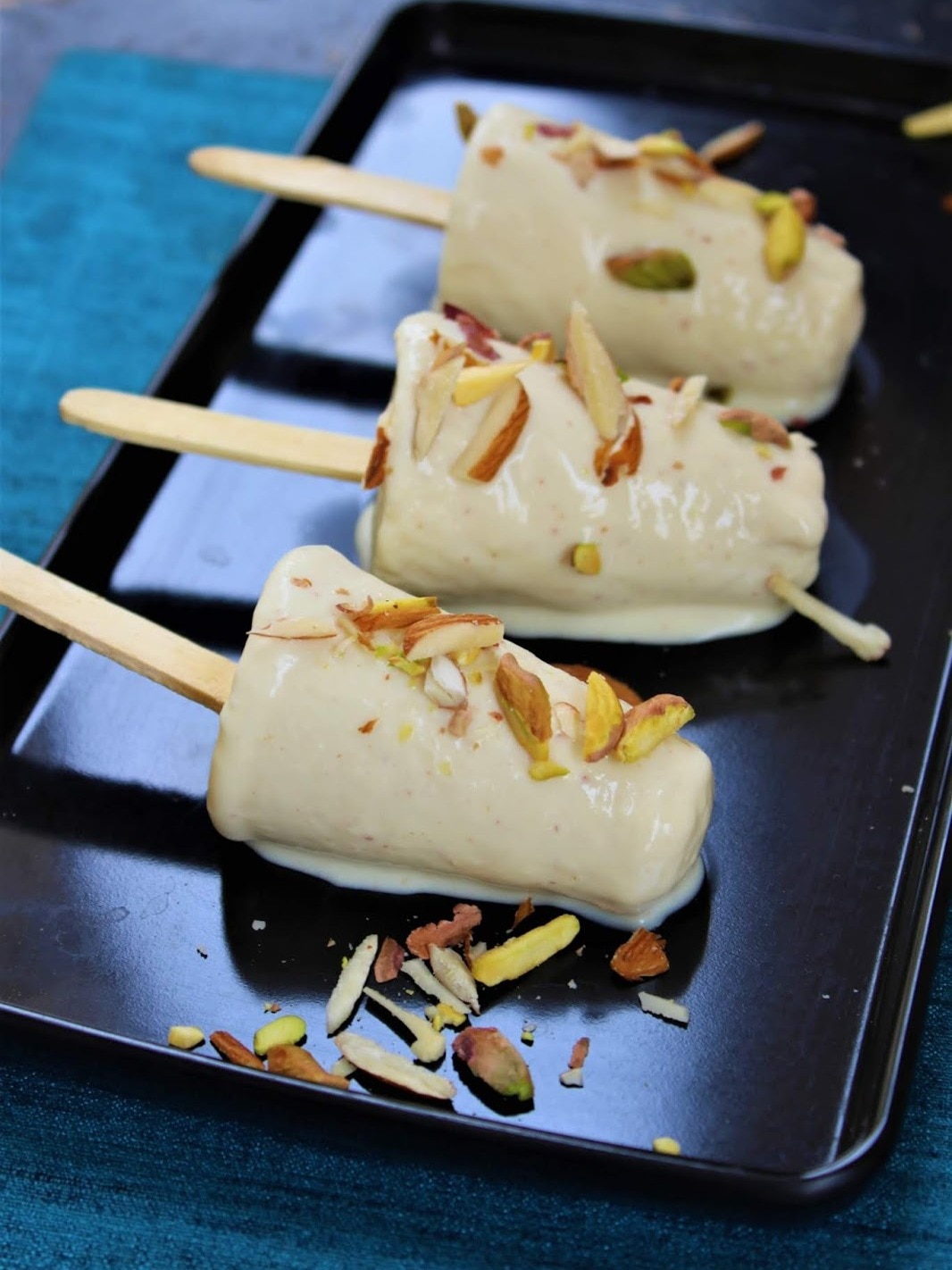 Easy and Quick Malai Rabri Kulfi Recipe