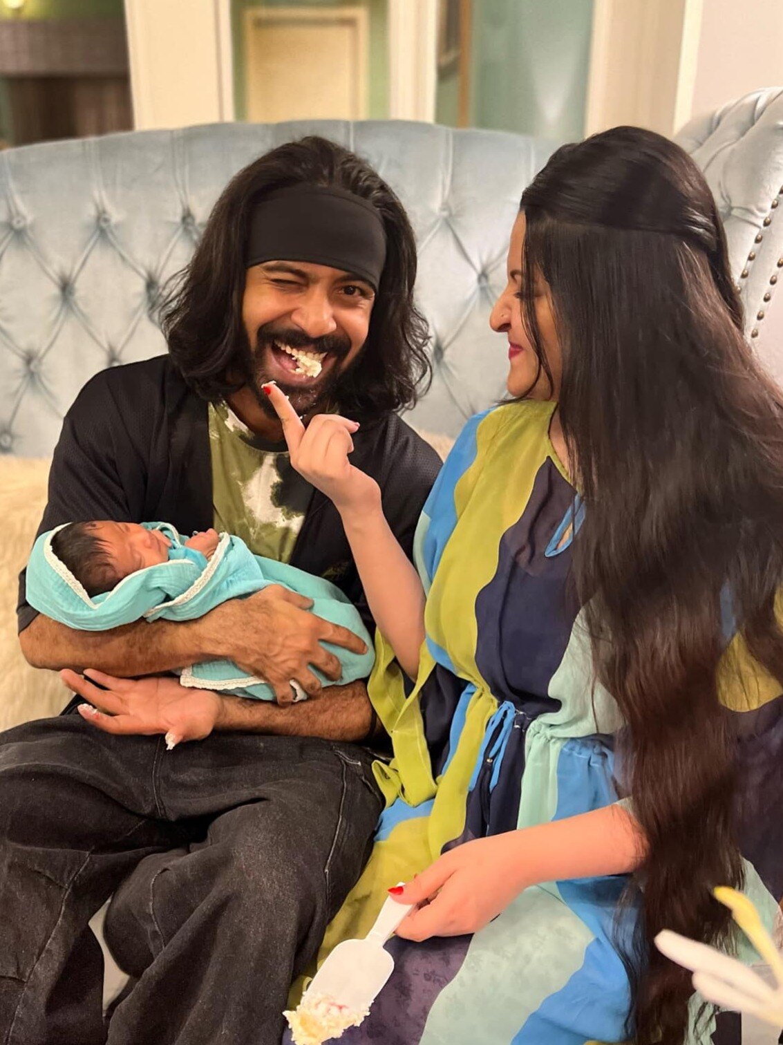 ছেলের একমাসের জন্মদিনে পার্টি পরীর