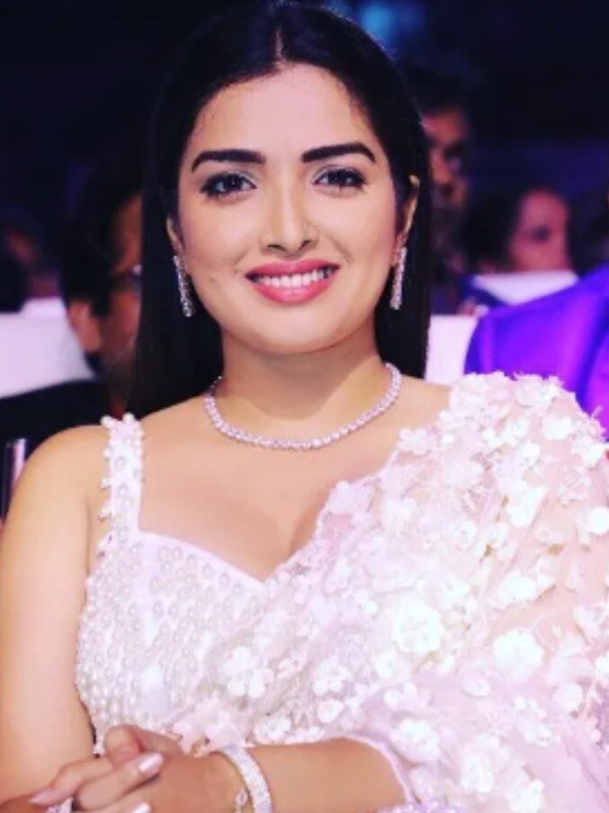 राजकुमारी से कम नहीं आम्रपाली दुबे, जानें नेटवर्थ