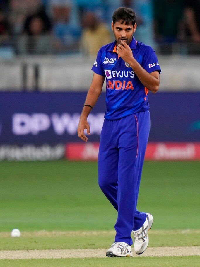 Bhuvneshwar slips in T20I rankings