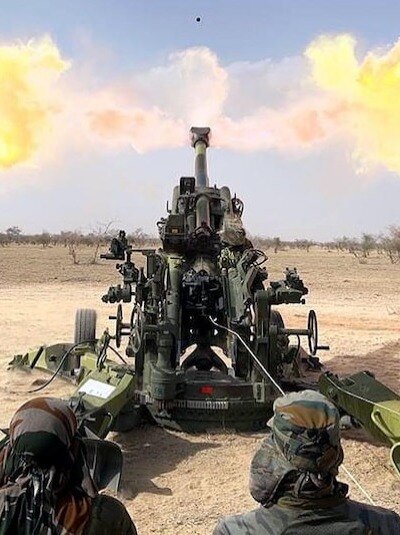 दुश्मनों पर बरसाएगी मौत, देखें कितनी खतरनाक हॉवित्जर