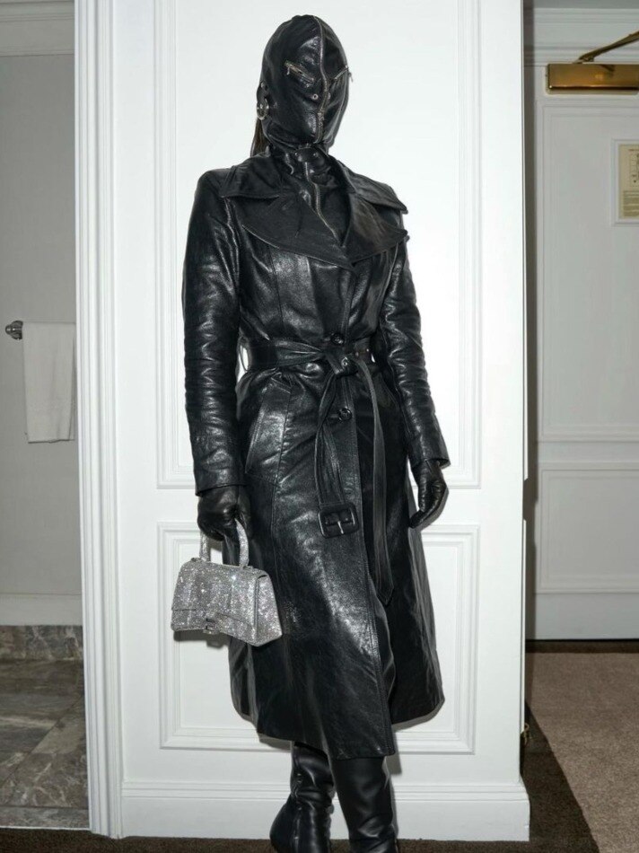 किम कर्दाशियां के अजीब लुक्स