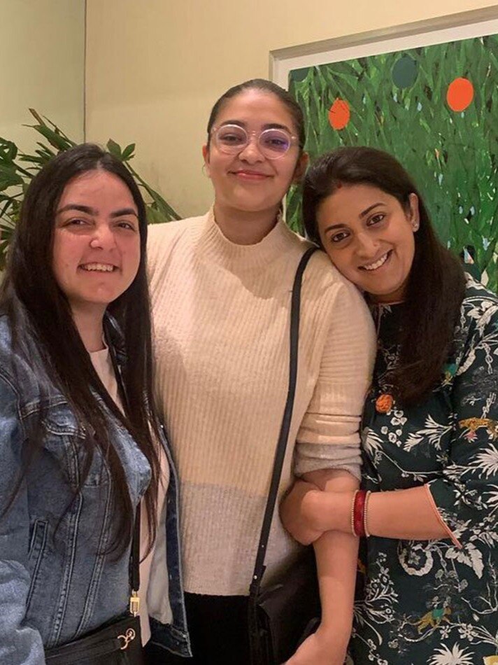 मिलिए स्मृति ईरानी की 18 साल की बेटी से