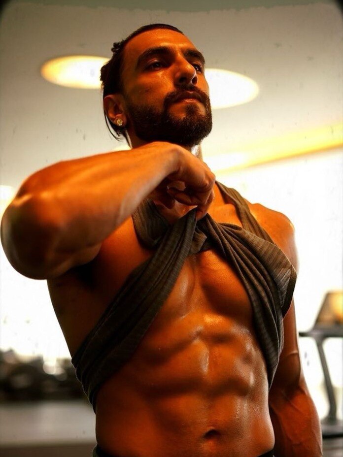 रणवीर के सपोर्ट में एक्ट्रेसेज, बोलीं-न्यूड...  