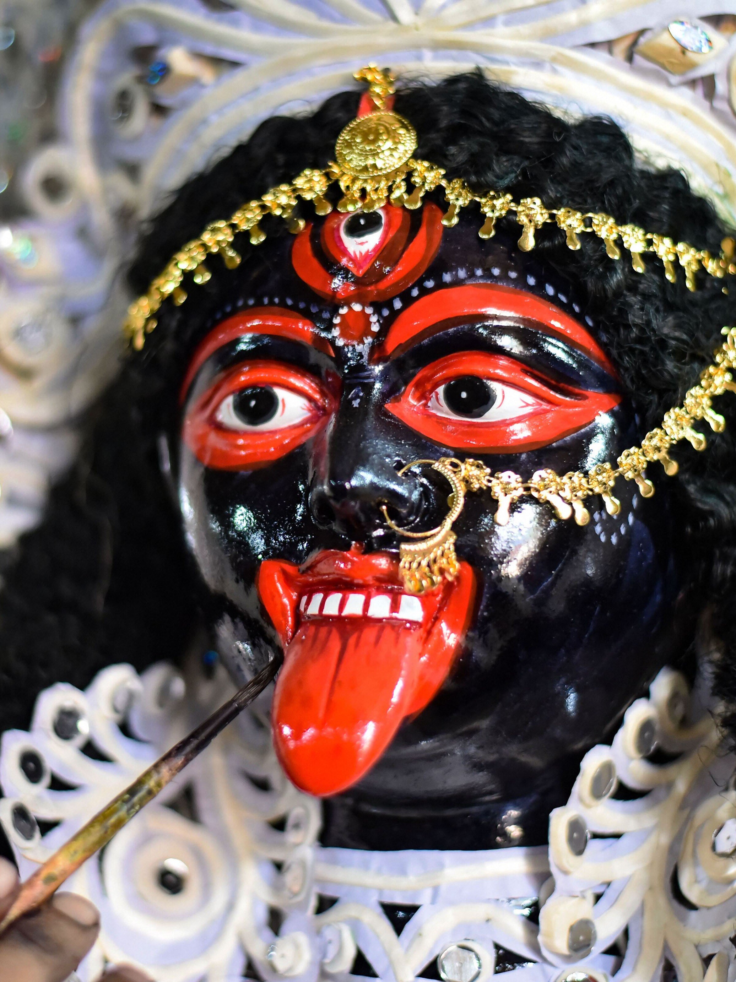 দীপাবলিতে  সূর্যগ্রহণের ছায়া, কী প্রভাব?