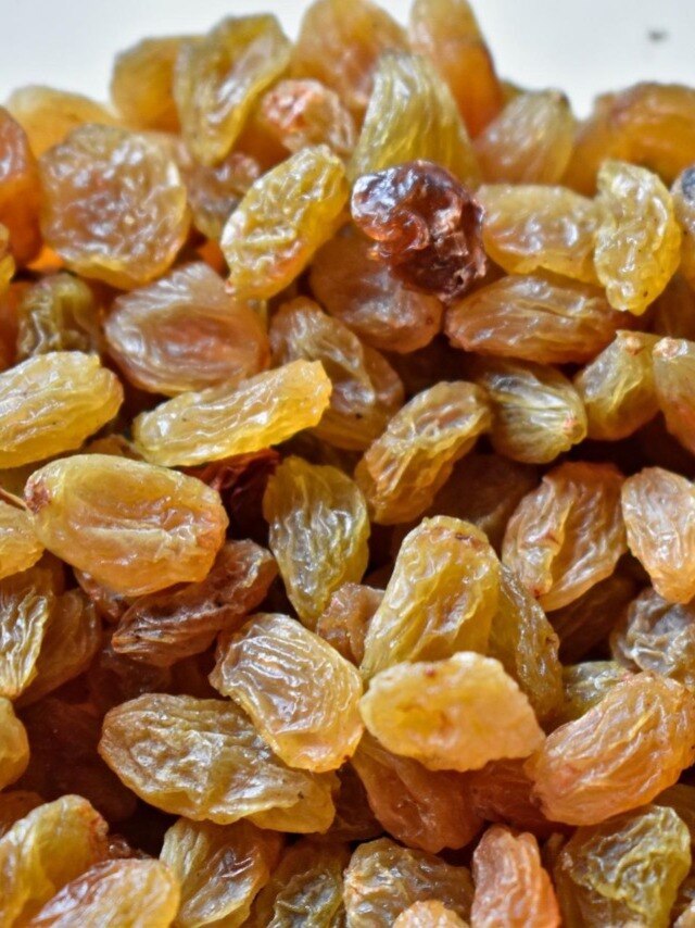 Benefits of Soaked Raisin sus