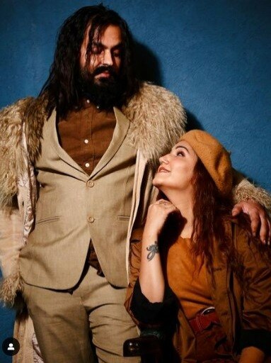 हैंडमस हंक हैं सपना के पति, जबरदस्त है स्वैग