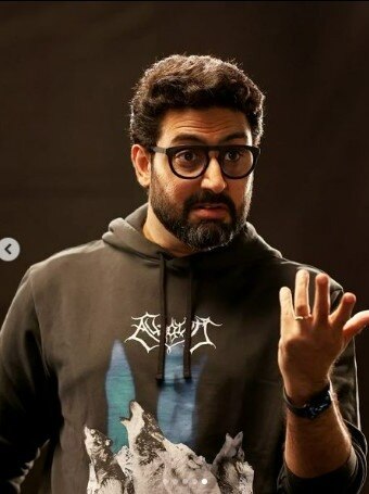 अमिताभ का उड़ा मजाक, अभ‍िषेक ने छोड़ दिया शो!