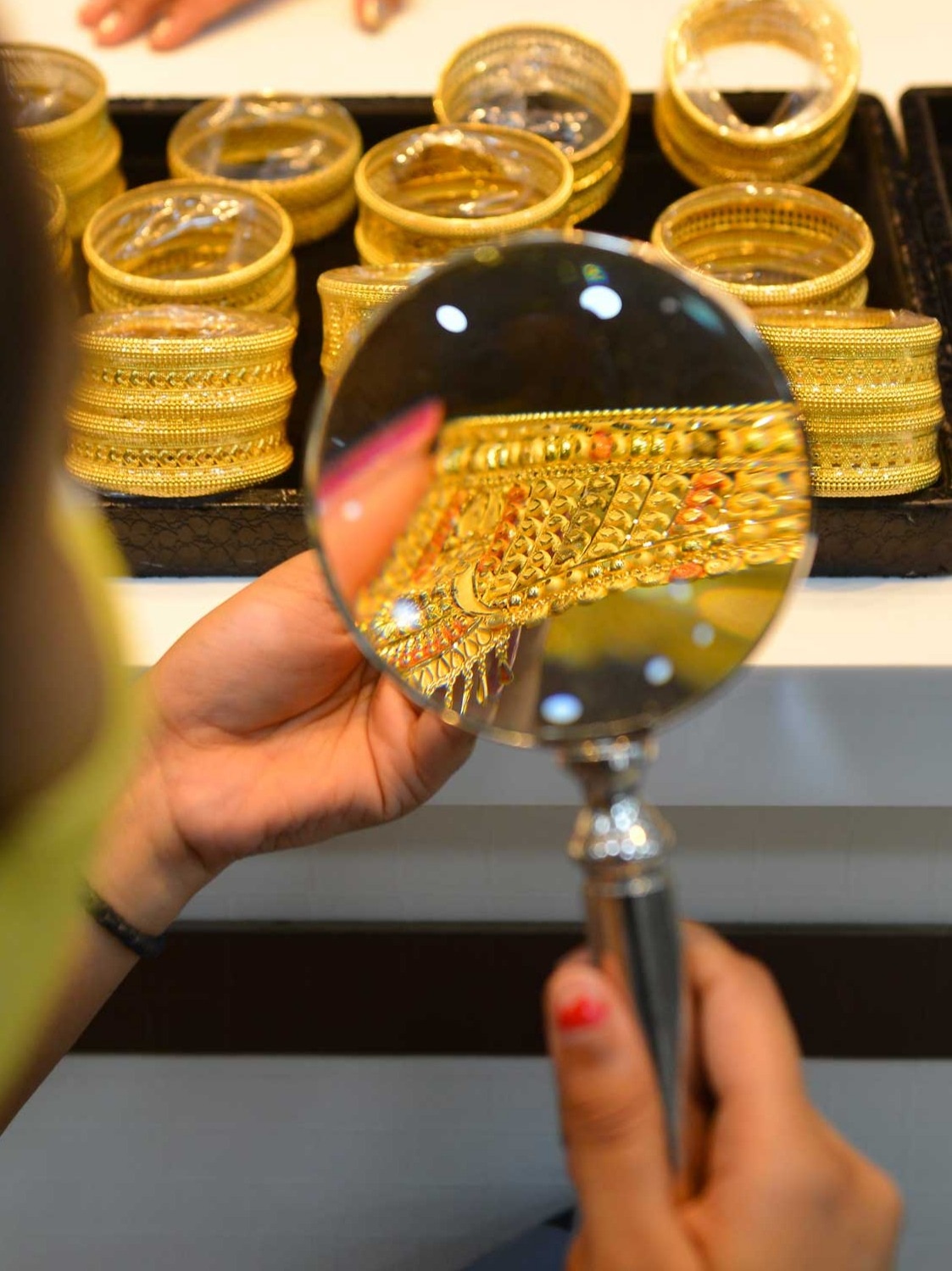 Titan vs Kalyan Jewellers: Which jewellery stock is a better bet?