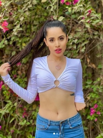 टॉपलेस उर्फी ने जलाया हेटर्स का दिल, नहीं देखा होगा ऐसा लुक