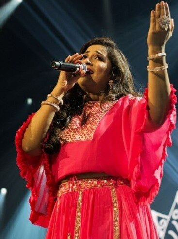 श्रेया ने खो दी आवाज, 3 घंटे चला इलाज, फिर गाया ये गाना