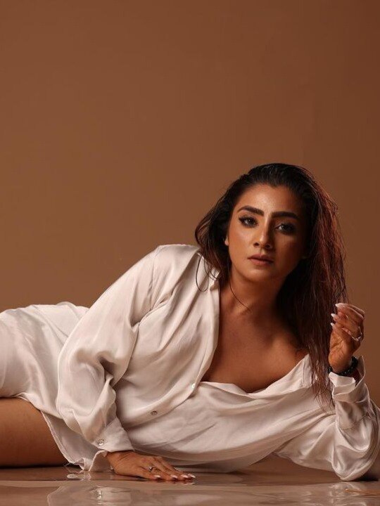 याद है 'बालिका वधू' की गहना? बदल गया लुक