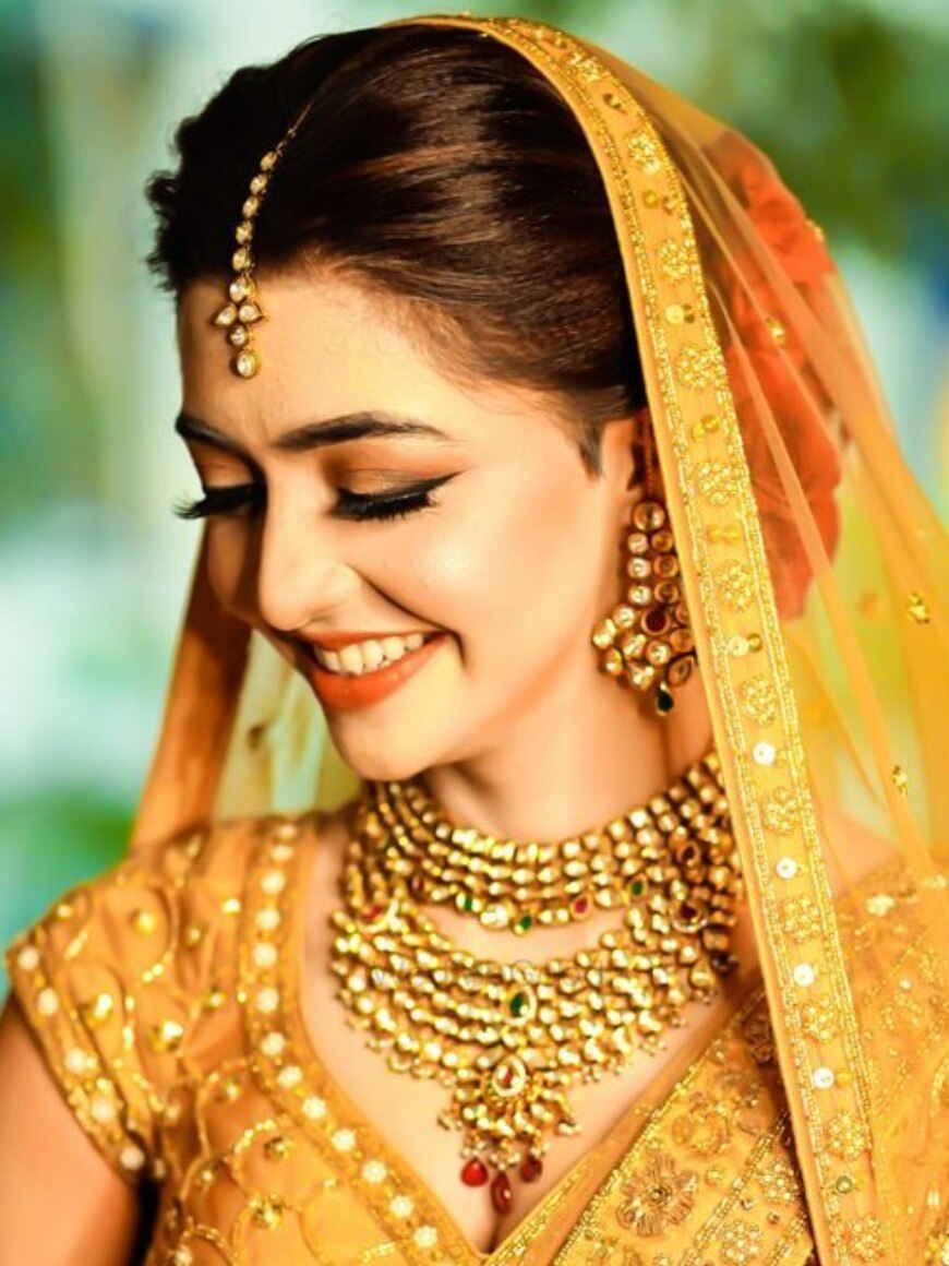 এই মেয়েরা  স্বামীর জন্য নিয়ে আসেন সৌভাগ্য