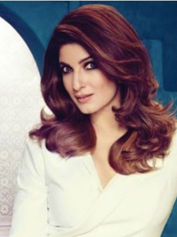 डिनर में सिर्फ अंडा खाती हैं 47 साल की ट्विंकल खन्ना, ऐसे रहती हैं फिट 