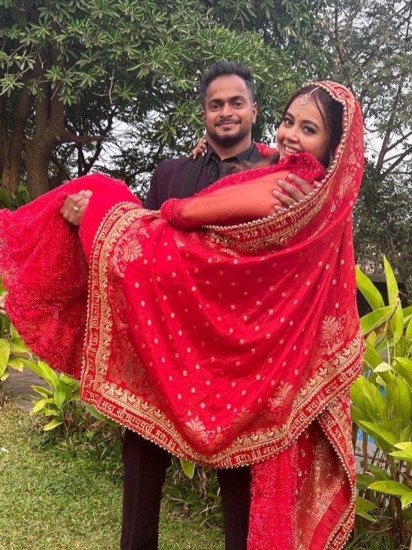 शहनवाज बने 'गोपी बहू' के दूल्हा, फैन्स ने पूछा- चिराग लेकर इन्हें ढूंढा?