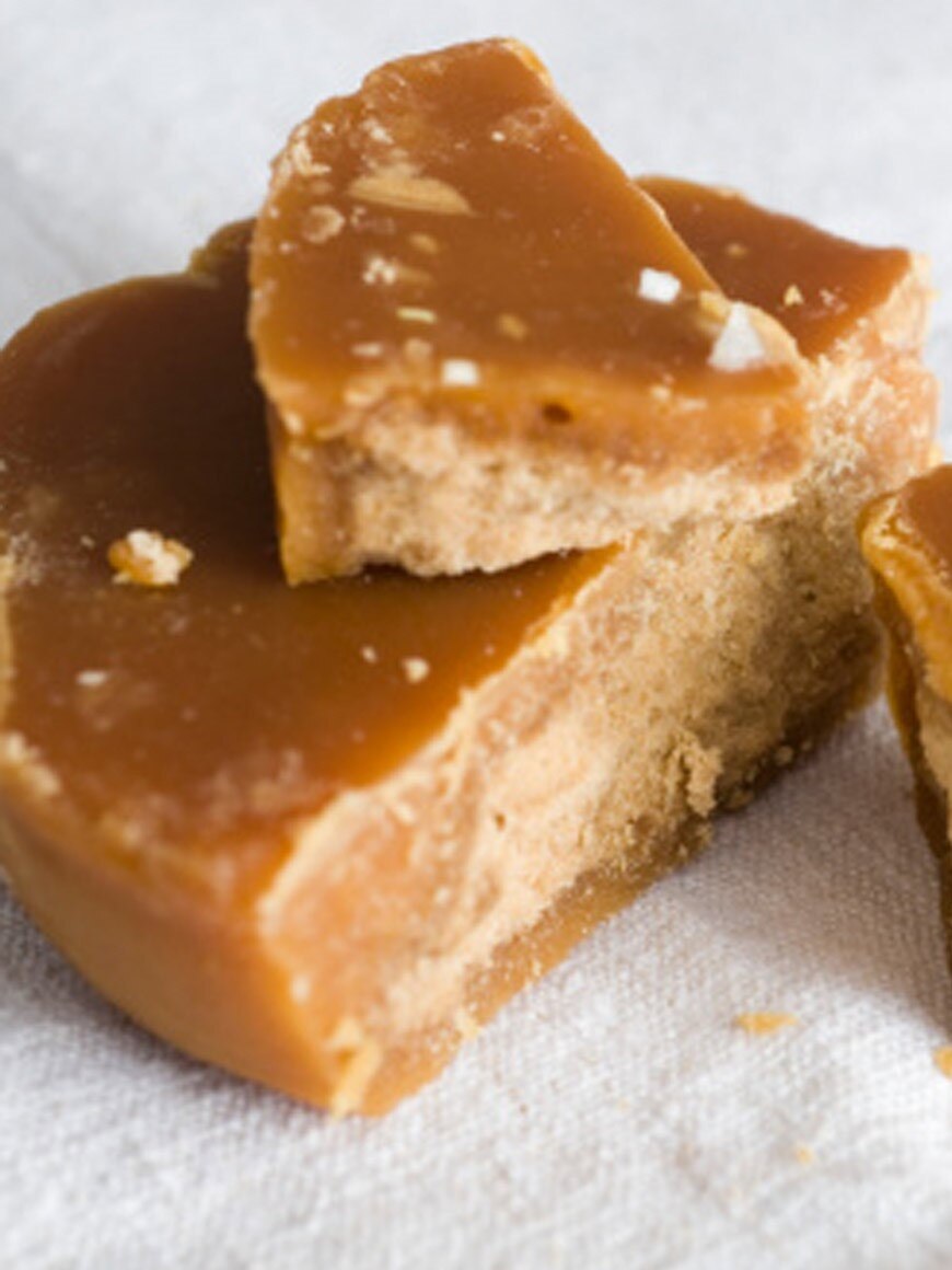 How to eat Jaggery or Gur sus