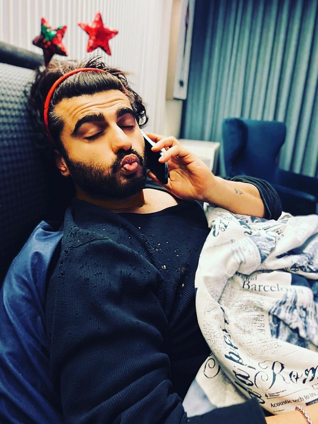 मलाइका ने खींची अर्जुन की तस्वीर, यूजर ने पूछा- घर में चूहे घुस गए क्या? 