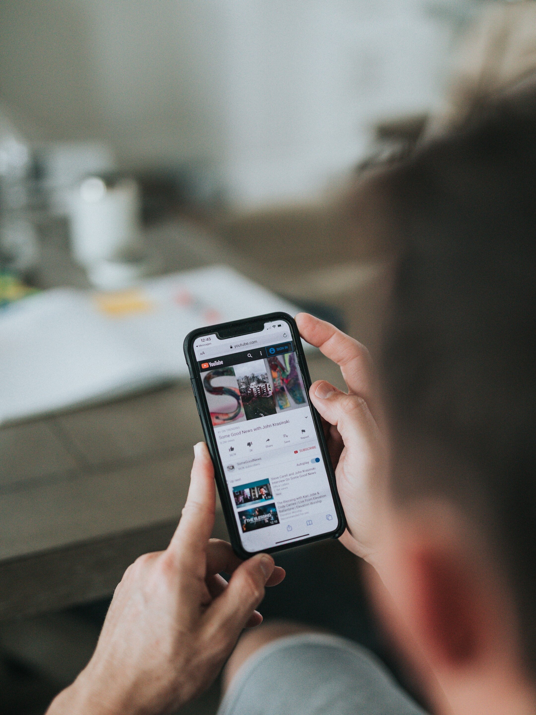 আপনার ফোন হ্যাকারের নিয়ন্ত্রণে নেই তো!