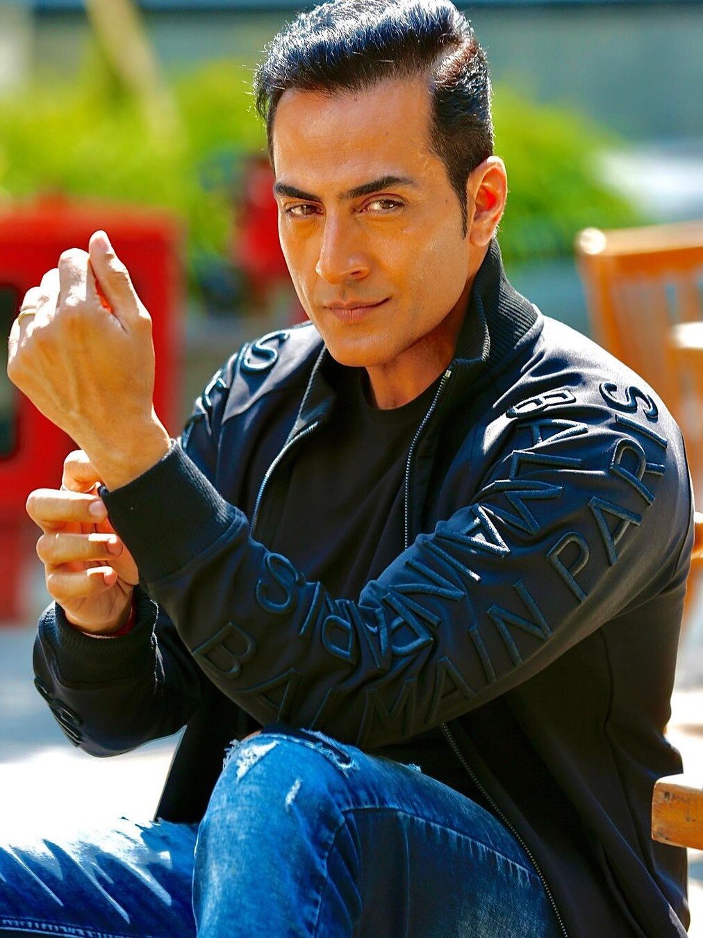 40 की उम्र में भी सुपरफिट हैं ये टीवी एक्टर्स, फिटनेस कर देगी हैरान 