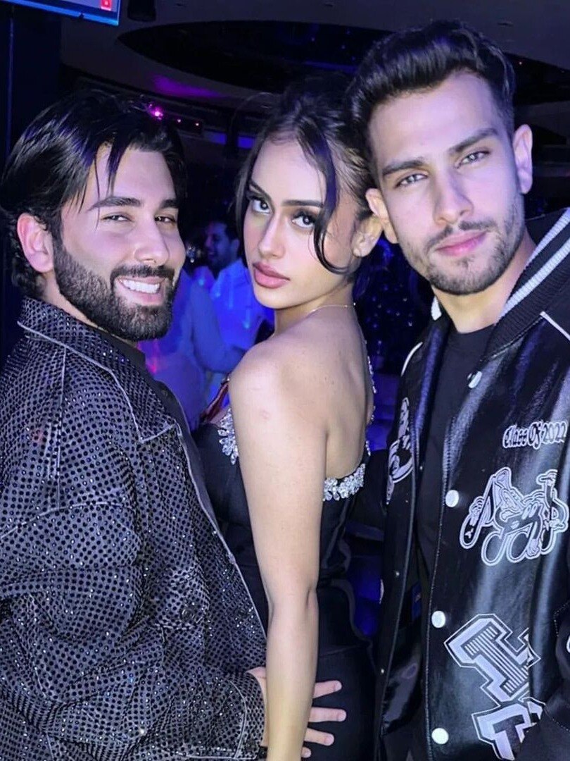 दोस्तों संग न्यासा देवगन की पार्टी, सेलिब्रेशन की तस्वीरें आईं सामने