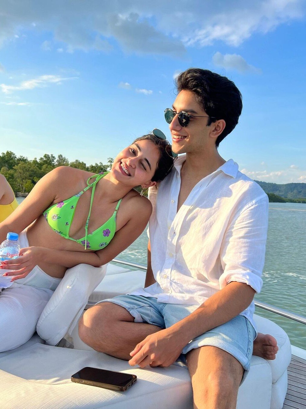 इस नए एक्टर को डेट कर रहीं अनन्या पांडे? वेकेशन पोस्ट ने दिया ह‍िंंट