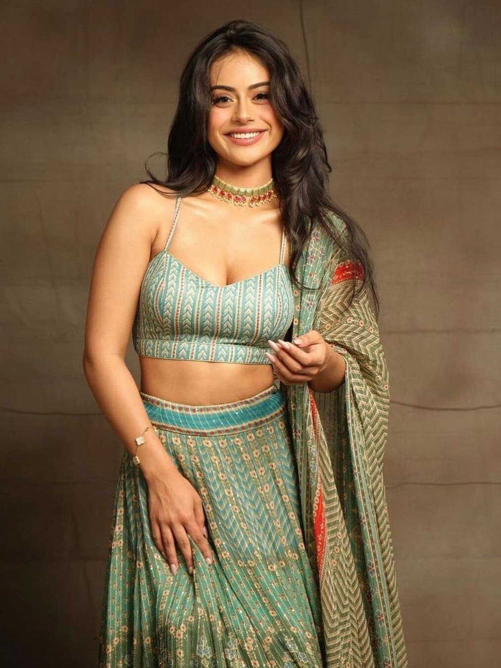 काजोल की बेटी न्यासा का देसी स्वैग, इंप्रेसिव हैं फोटोज